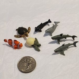 Lot of 7 Sea life mini toy figures Sharks Dolphin whale Turtle Fish little ocean